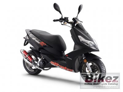 2010 Generic XOR 50 Stroke photo